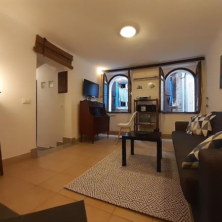 Apartment Zdenac Rovinj Exterior foto